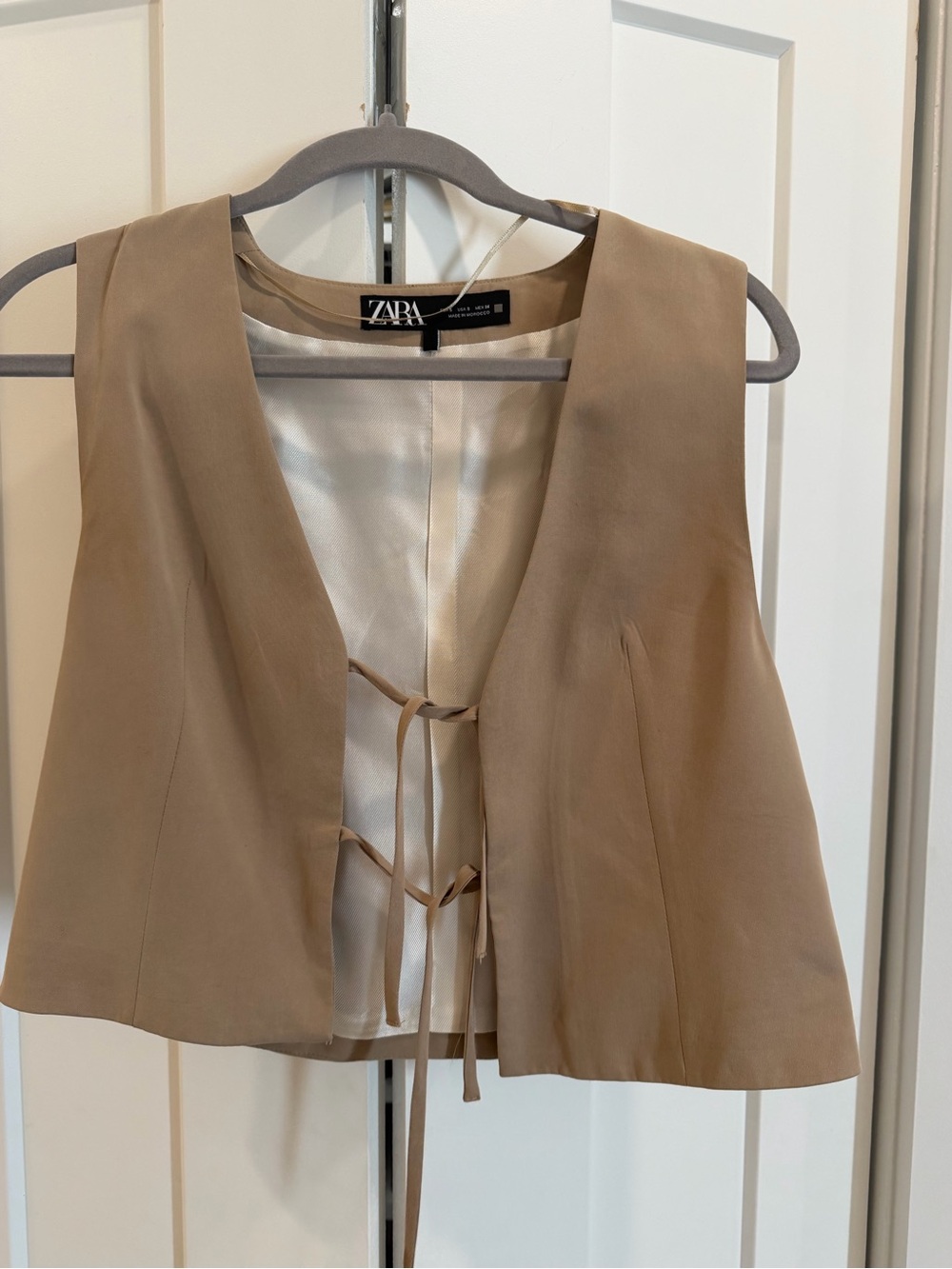 ZARA Beige Tie-Front Crop Vest